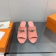 The actual Hermes shoes are made by hand, and they've been handmade to order for a long time.Hermes Hermes new mid-heeled sandals authentic open mold custom hand-sewn craft enamel technology on the heavy development of a