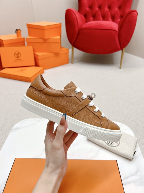 Herme's Love  Shi, straight line boutique build, as soon as I opened the package, I fell in love, this year, every sneaker of the Dumas family is loved, fashion is to be different.The overall design of the shoes is very 