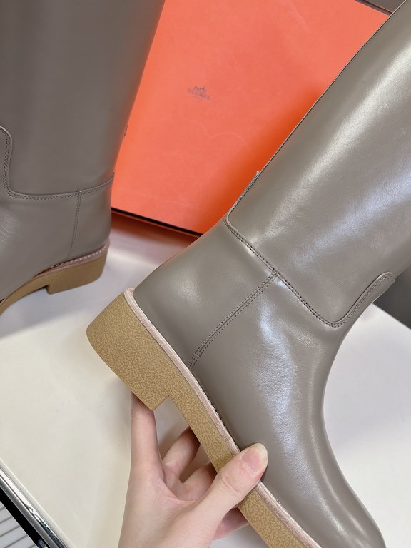 Top generation purchase version of HERMES Hermes kelly knight boots, partial casual a new model, with the toe part of the collision color, the upper is custom linen material, after more than 1 month development and becom