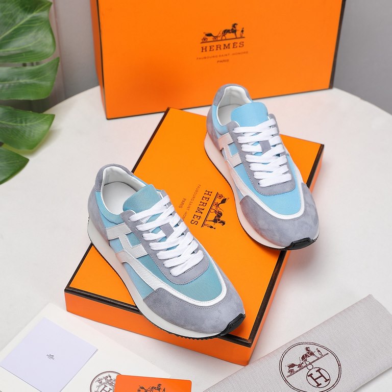 Hermes Hermes Sneakers H Side Label Counter all the latest couple modelsRestore the authentic 11 details Customized sense of superbH Side label pattern design Mix and match elements splicing details full of points  .Slim