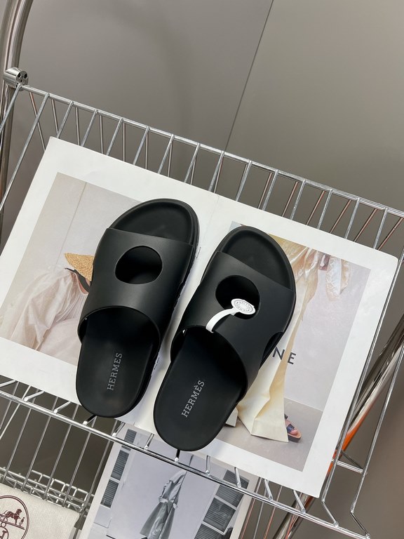 Men  [ΗERMES 】 Hermes spring and summer classic couple models second uncle slippers Chypre ugly ugly ugly uncle slippers - old man slippers, on the foot is simply too comfortable! It's simple and cute!All mixed breed she