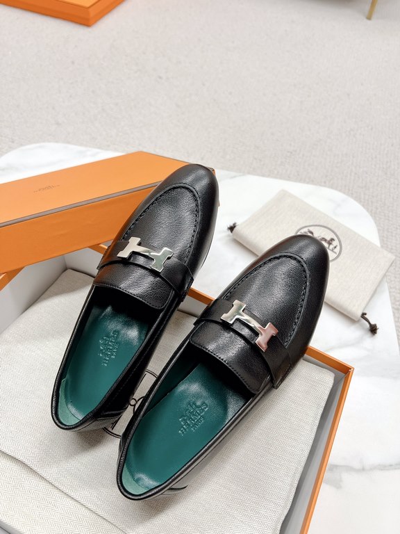 HERME'c, the whole network exclusive handmade, private high-end customization, classic handmade workshop ~ ~ ~ big goods real shotRoyal Loafers, very classic, versatile, simple, colorblocking design, on the foot is very 