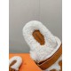 -Top qualityHerme Hermes new leather fur slippers, step on the lambswool, full of comfort, bare feet do not feel cold, with a thick socks Super beautiful oh!Upper LambskinLychee grain cowhide leather.Lining woolsheepskin