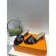 HERME Hermes 2022 H Home New color update Classic works Multi-color choice let you love enough. Classic work Universal slippers, is the goddess are like on me oh! Really versatile, with pants or skirts are OK.Upper mater