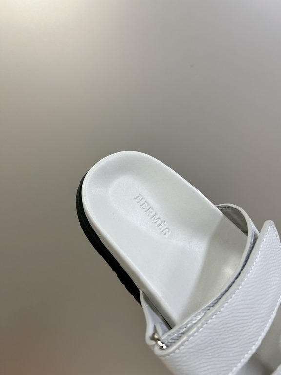 Men  [ΗERMES 】 Hermes spring and summer classic couple models second uncle slippers Chypre ugly ugly ugly uncle slippers - old man slippers, on the foot is simply too comfortable! It's simple and cute!All mixed breed she