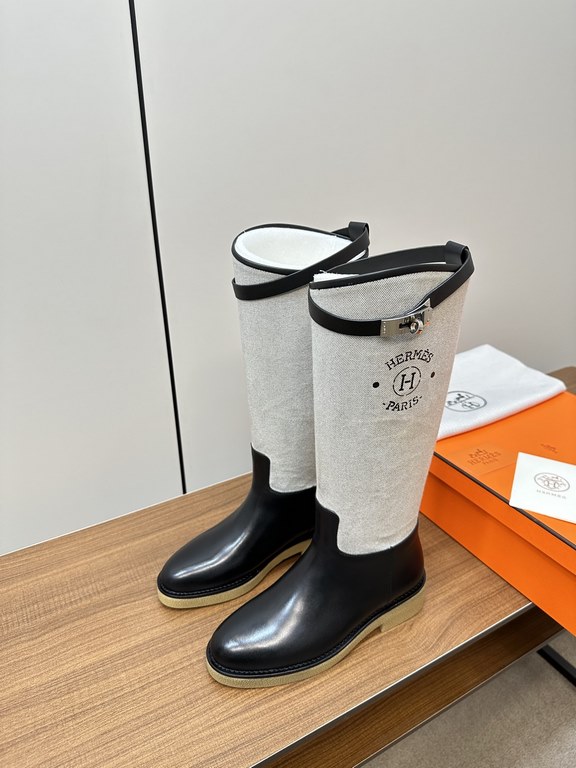 Hermes Hermès Supreme Kelly Jumping Locks Cavalier BootsNetflix must-have! Super heavyweight a classic boots.  counter original replica handmade customization, the essence of the boot barrel to do quite and do straight.U