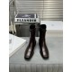 Factory priceThis year is very hot a niche brand boots, Toteme short boots women's boots!Toteme this pair of boots should be Hermes flat replacement New York blogger's ultra-modern classic fall and winter wear is worthy 