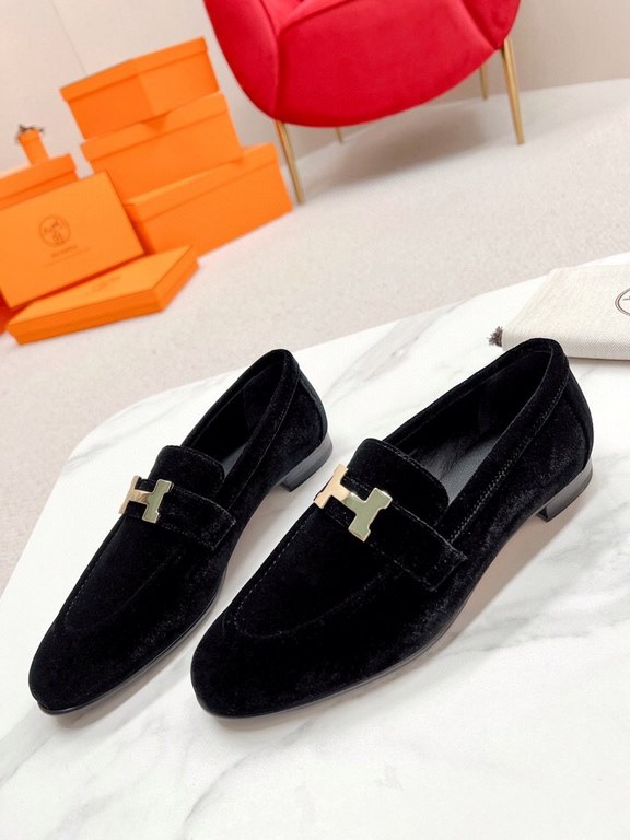 HERME'c, the whole network exclusive handmade, private high-end customization, classic handmade workshop ~ ~ ~ big goods real shotRoyal Loafers, very classic, versatile, simple, colorblocking design, on the foot is very 