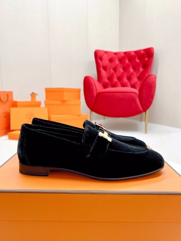 HERME'c, the whole network exclusive handmade, private high-end customization, classic handmade workshop ~ ~ ~ big goods real shotRoyal Loafers, very classic, versatile, simple, colorblocking design, on the foot is very 