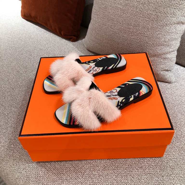 [Guanhua] Hermes  home 20ss fall and winter new products! Classic boot shape   British mink fur design, classic and durable! Original inverted mold last shape, extreme 11 shape, imported high-end knitting needles present