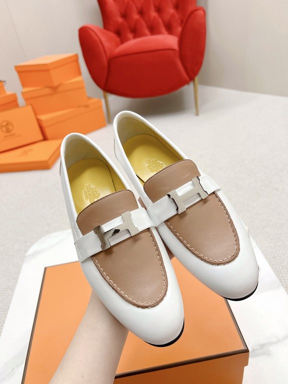 HERME'c, the whole network exclusive handmade, private high-end customization, classic handmade workshop ~ ~ ~ big goods real shotRoyal Loafers, very classic, versatile, simple, colorblocking design, on the foot is very 