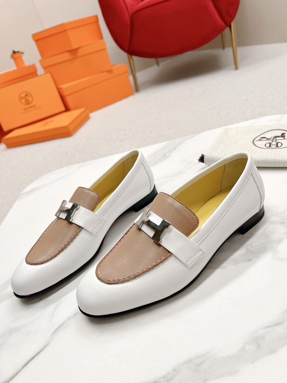 HERME'c, the whole network exclusive handmade, private high-end customization, classic handmade workshop ~ ~ ~ big goods real shotRoyal Loafers, very classic, versatile, simple, colorblocking design, on the foot is very 