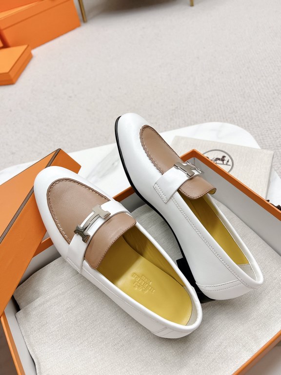 HERME'c, the whole network exclusive handmade, private high-end customization, classic handmade workshop ~ ~ ~ big goods real shotRoyal Loafers, very classic, versatile, simple, colorblocking design, on the foot is very 