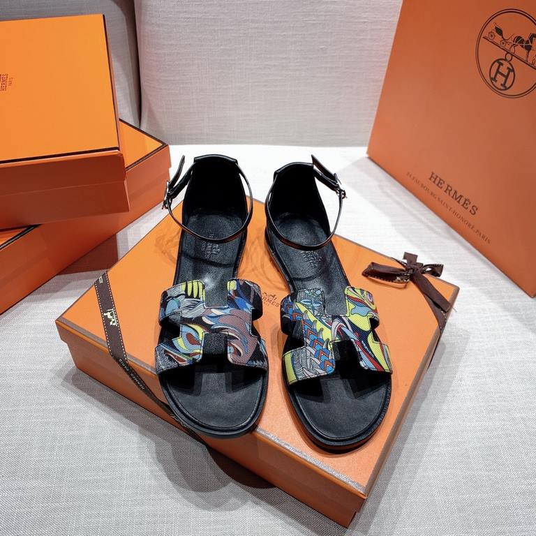 H Brand Santorini Sandals, Epsom Leather.Pursuing enamel Pure handmade Crafted and 100% handmade Hermes Emmaus  ...2023 Newly Upgraded  Epsom Leather Sandals Inspired by the design or follow the traditional classic H upp