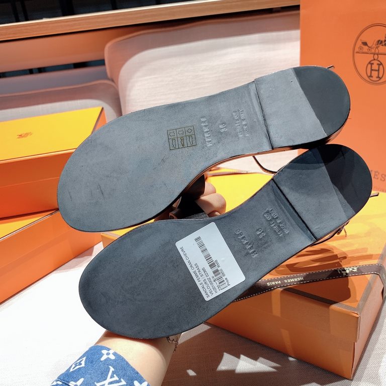 H Brand Santorini Sandals, Epsom Leather.Pursuing enamel Pure handmade Crafted and 100% handmade Hermes Emmaus  ...2023 Newly Upgraded  Epsom Leather Sandals Inspired by the design or follow the traditional classic H upp