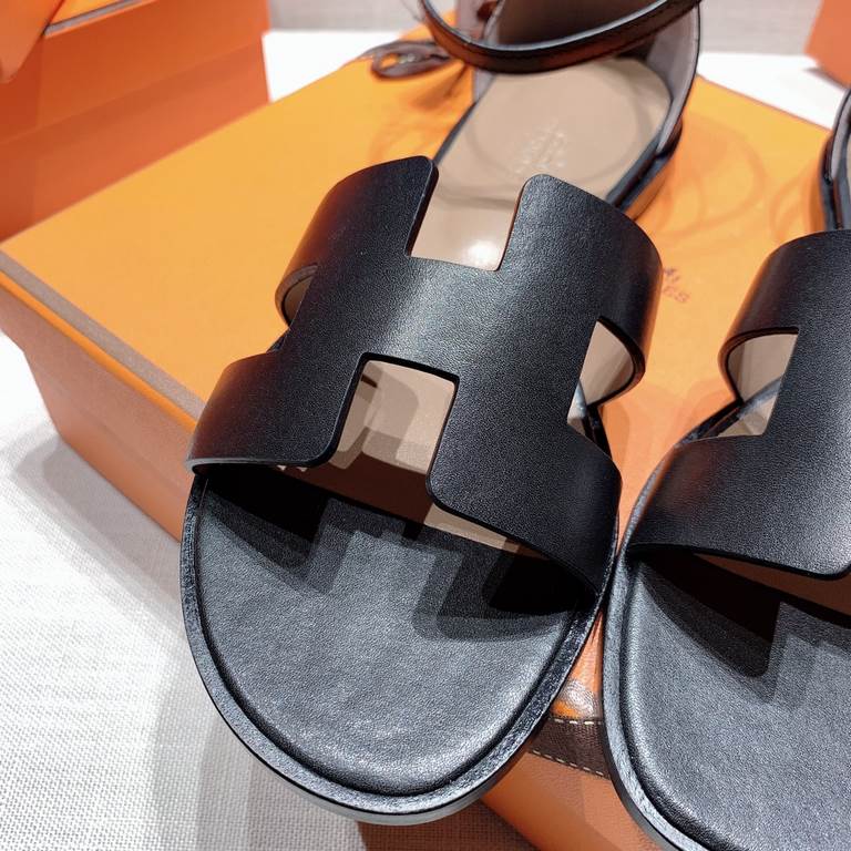 H Brand Santorini Sandals, Epsom Leather.Pursuing enamel Pure handmade Crafted and 100% handmade Hermes Emmaus  ...2023 Newly Upgraded  Epsom Leather Sandals Inspired by the design or follow the traditional classic H upp