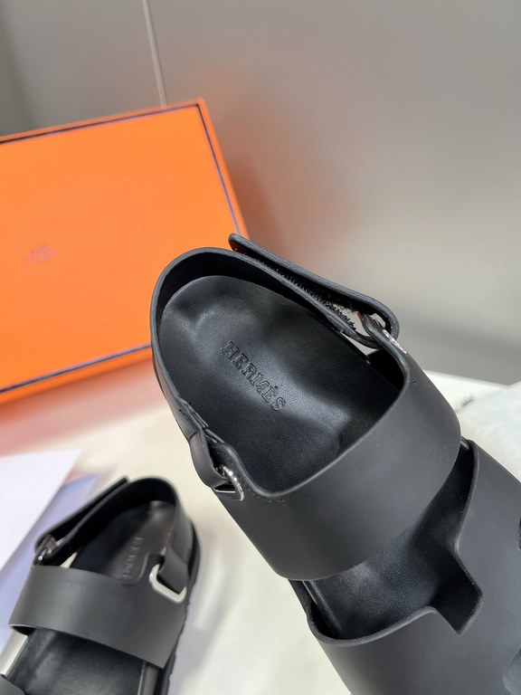 Men  [ΗERMES 】 Hermes spring and summer classic couple models second uncle slippers Chypre ugly ugly ugly uncle slippers - old man slippers, on the foot is simply too comfortable! It's simple and cute!All mixed breed she