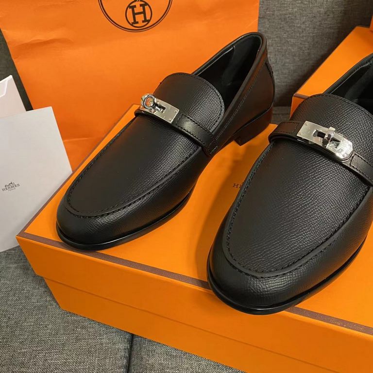 The hottest item of the year is online ~Purely handmade and customized as always ～This will be the hottest single product of H brand this year, kelly buckle Loafers, cool and special casual fashion versatile, flat small 