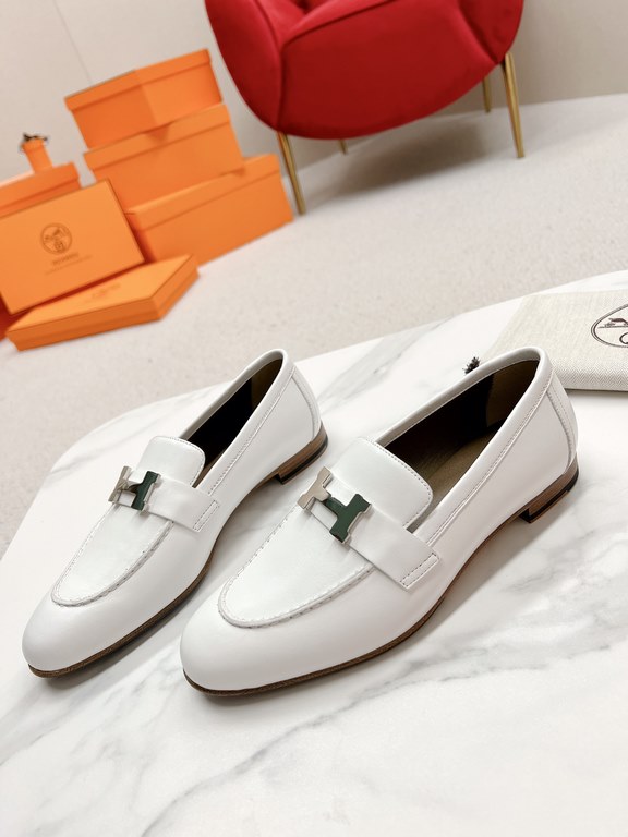 HERME'c, the whole network exclusive handmade, private high-end customization, classic handmade workshop ~ ~ ~ big goods real shotRoyal Loafers, very classic, versatile, simple, colorblocking design, on the foot is very 