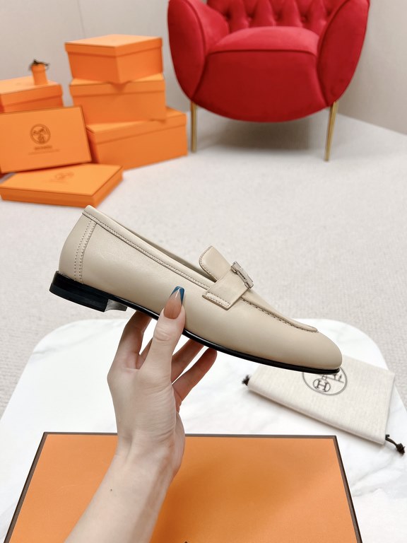 HERME'c, the whole network exclusive handmade, private high-end customization, classic handmade workshop ~ ~ ~ big goods real shotRoyal Loafers, very classic, versatile, simple, colorblocking design, on the foot is very 