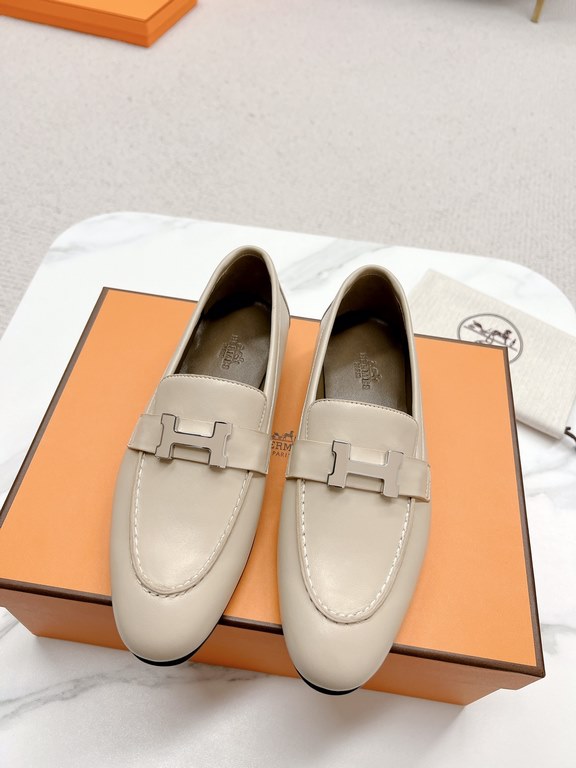 HERME'c, the whole network exclusive handmade, private high-end customization, classic handmade workshop ~ ~ ~ big goods real shotRoyal Loafers, very classic, versatile, simple, colorblocking design, on the foot is very 