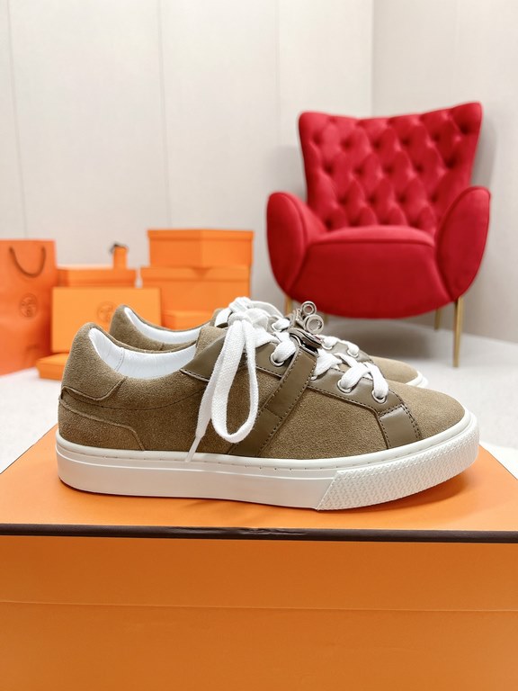 Herme's Love  Shi, straight line boutique build, as soon as I opened the package, I fell in love, this year, every sneaker of the Dumas family is loved, fashion is to be different.The overall design of the shoes is very 