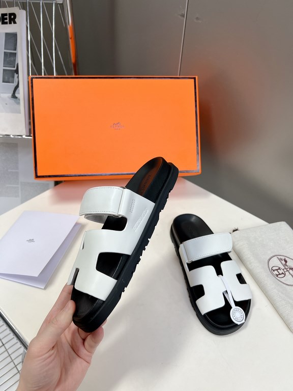 Men  [ΗERMES 】 Hermes spring and summer classic couple models second uncle slippers Chypre ugly ugly ugly uncle slippers - old man slippers, on the foot is simply too comfortable! It's simple and cute!All mixed breed she