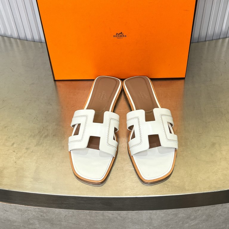 Bone Cord Collection Newly Revamped (Hermès) Packaging upgraded, version of the workmanship materials upgraded.Hermes  market highest version of pure handmade shoes   Top Product Hermes Slippers  ----------The most class