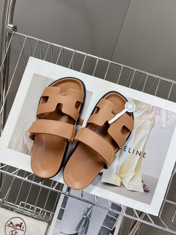 Men  [ΗERMES 】 Hermes spring and summer classic couple models second uncle slippers Chypre ugly ugly ugly uncle slippers - old man slippers, on the foot is simply too comfortable! It's simple and cute!All mixed breed she