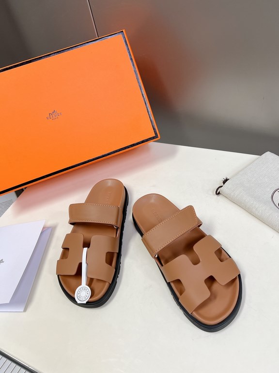 Men  [ΗERMES 】 Hermes spring and summer classic couple models second uncle slippers Chypre ugly ugly ugly uncle slippers - old man slippers, on the foot is simply too comfortable! It's simple and cute!All mixed breed she