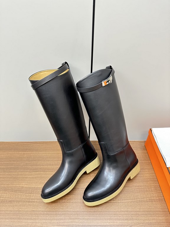 Hermes Hermès Supreme Kelly Jumping Locks Cavalier BootsNetflix must-have! Super heavyweight a classic boots.  counter original replica handmade customization, the essence of the boot barrel to do quite and do straight.U