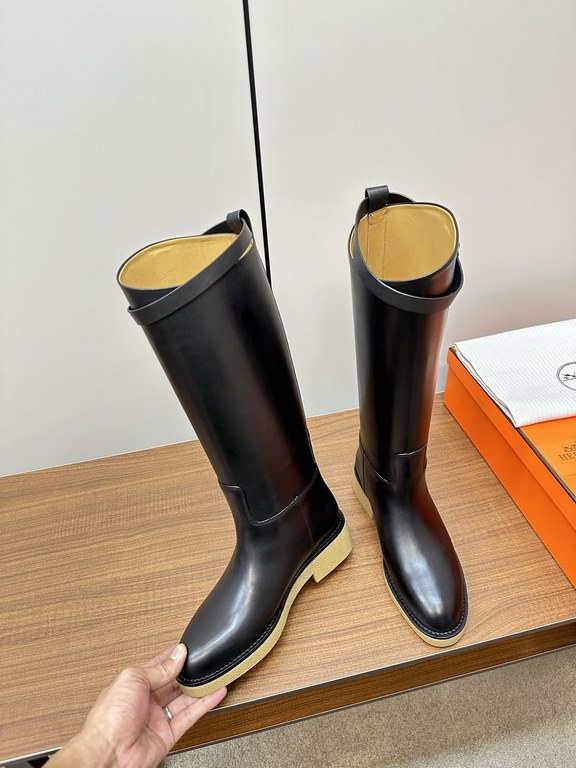 Hermes Hermès Supreme Kelly Jumping Locks Cavalier BootsNetflix must-have! Super heavyweight a classic boots.  counter original replica handmade customization, the essence of the boot barrel to do quite and do straight.U