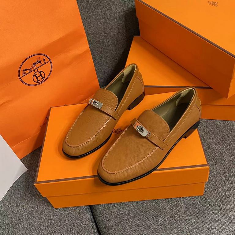 The hottest item of the year is online ~Purely handmade and customized as always ～This will be the hottest single product of H brand this year, kelly buckle Loafers, cool and special casual fashion versatile, flat small 