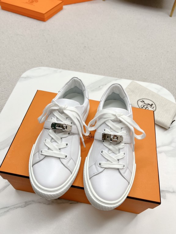 Herme's Love  Shi, straight line boutique build, as soon as I opened the package, I fell in love, this year, every sneaker of the Dumas family is loved, fashion is to be different.The overall design of the shoes is very 