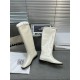 Factory priceThis year a very hot niche brand boots, Toteme tall boots square head riding boots long women's boots!Toteme these boots should be Hermes flat replacement New York blogger's ultra-modern classic fall and win