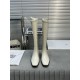 Factory priceThis year a very hot niche brand boots, Toteme tall boots square head riding boots long women's boots!Toteme these boots should be Hermes flat replacement New York blogger's ultra-modern classic fall and win