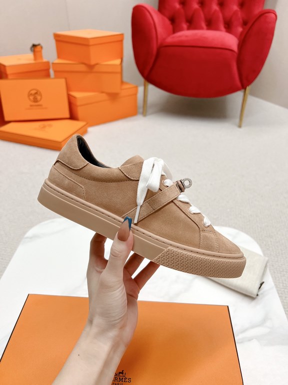 Herme's Love  Shi, straight line boutique build, as soon as I opened the package, I fell in love, this year, every sneaker of the Dumas family is loved, fashion is to be different.The overall design of the shoes is very 