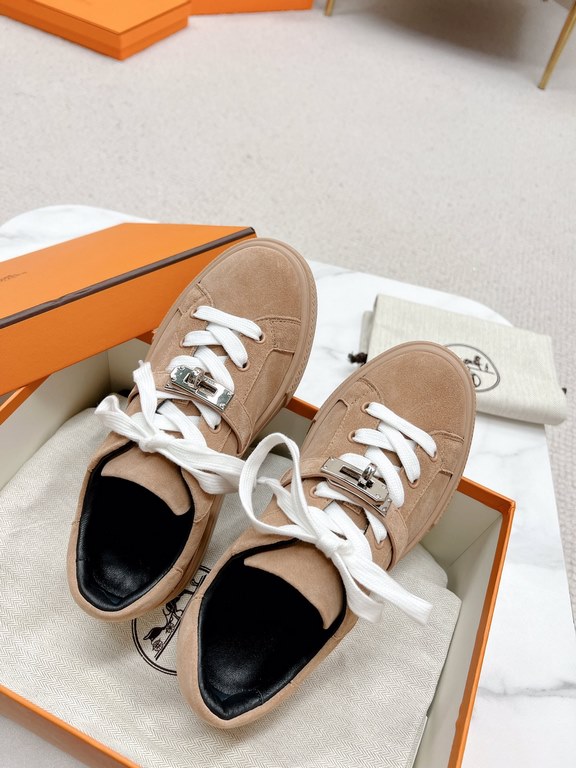 Herme's Love  Shi, straight line boutique build, as soon as I opened the package, I fell in love, this year, every sneaker of the Dumas family is loved, fashion is to be different.The overall design of the shoes is very 