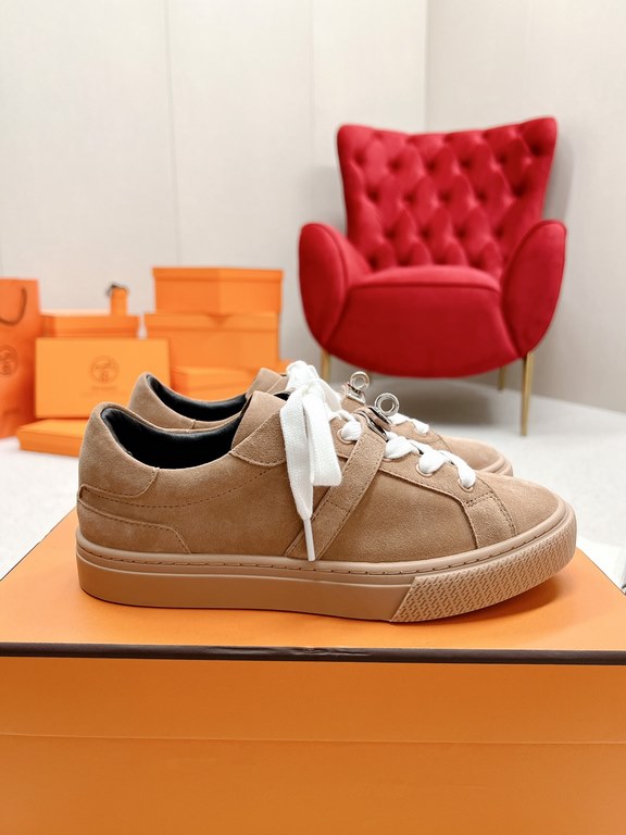 Herme's Love  Shi, straight line boutique build, as soon as I opened the package, I fell in love, this year, every sneaker of the Dumas family is loved, fashion is to be different.The overall design of the shoes is very 