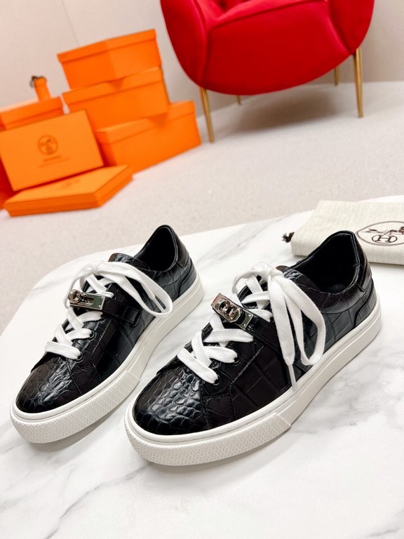 Herme's Love  Shi, straight line boutique build, as soon as I opened the package, I fell in love, this year, every sneaker of the Dumas family is loved, fashion is to be different.The overall design of the shoes is very 