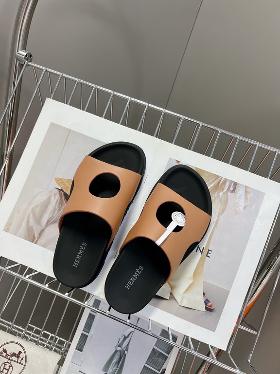 Men  [ΗERMES 】 Hermes spring and summer classic couple models second uncle slippers Chypre ugly ugly ugly uncle slippers - old man slippers, on the foot is simply too comfortable! It's simple and cute!All mixed breed she