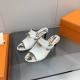 The actual Hermes shoes are made by hand, and they've been handmade to order for a long time.Hermes Hermes new mid-heeled sandals authentic open mold custom hand-sewn craft enamel technology on the heavy development of a