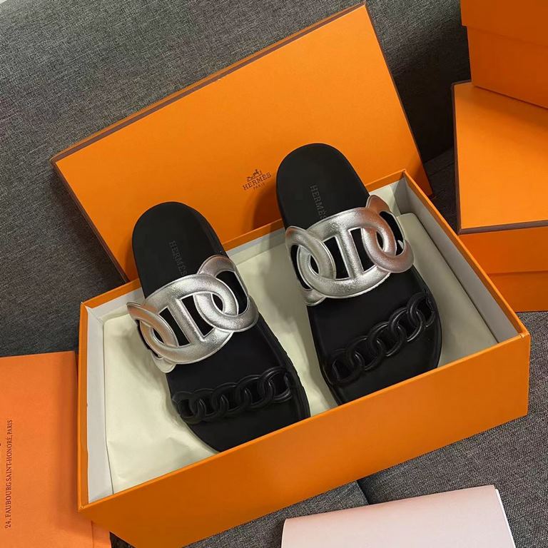 Top version men's women's   Hermes chypre slippers are so hot these days - chypre sandals, ugly ugly cute.The summer is really too much need for versatile slippers!This pair of slippers, how to match all good, casual and