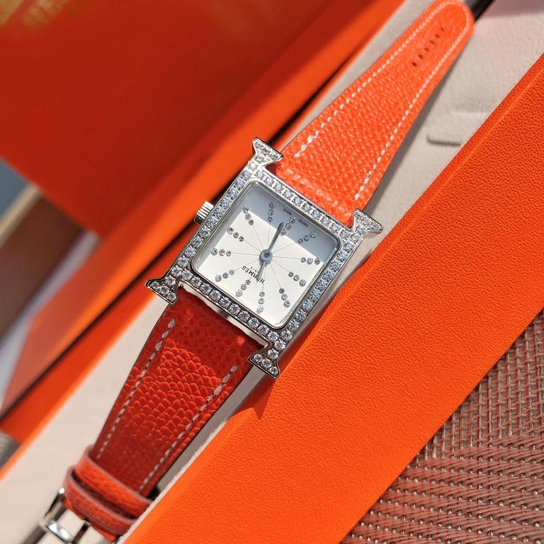 Wholesale box Support Hong Kong, U.S. direct mailHermès Early Spring 2022  Latest colorway Small stainless steel case measuring 21 x 21 mm Diamond-set sandblasted black PVD-coated dial set with 36 diamonds Quartz movemen