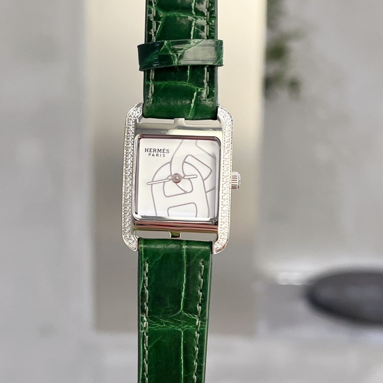 Hermes HEURE H series, the most classic H case, white natural enameled face, hand-polished and made of this square dial watches really have no resistance at all.316 stainless steel case precision polished H shape Line sm