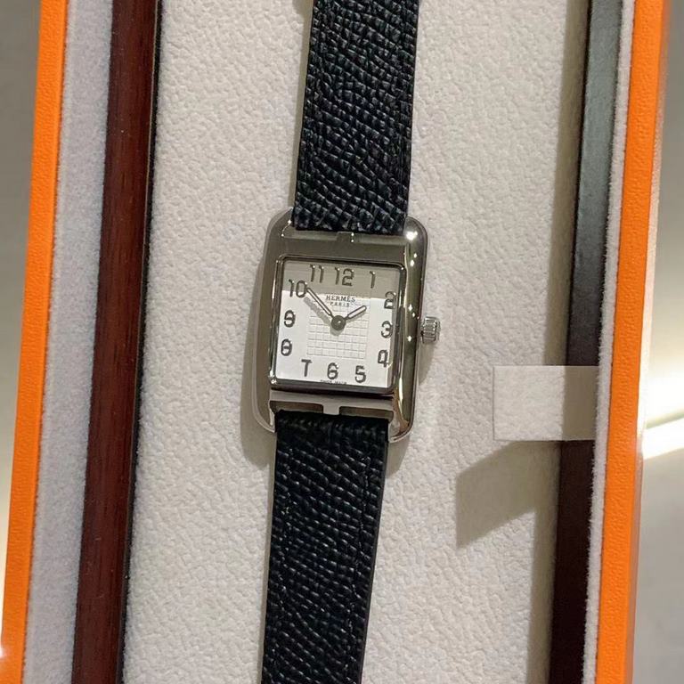 Hermes NANTUCKET series, follow the pace of Hermes cape cod, naughty to meet the wonderful future, Hong Kong DFS Global Duty Free new listing diameter 23mm mother-of-pearl dial, Swiss quartz movement, CNC fine craft thre