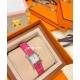 Hermes NANTUCKET series, follow the pace of Hermes cape cod, naughty to meet the wonderful future, Hong Kong DFS Global Duty Free new listing diameter small 21mm medium 26mm mother-of-pearl dial, Swiss quartz movement, C