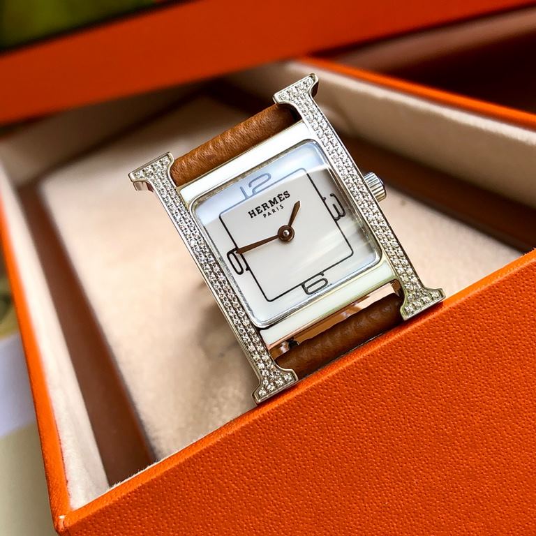 Batch matching box Support Hong Kong, the United States direct mailOriginal HERMES H HOUR series. The case is full of crystal diamonds! The beauty is beyond words [color] [color] Swiss quartz movement. Square dial size 2