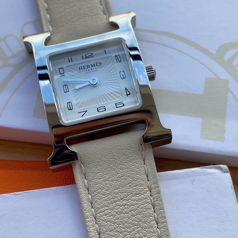 Batch with box Support Hong Kong, the United States direct mailNew debut, HERMES Hermes HEURE H series, equipped with Swiss ETA original quartz movement, the case is imported 316L steel, dial size small 21  21mm; Barenia