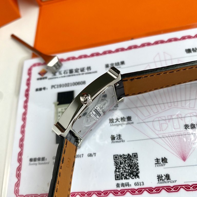 Wholesale box Support Hong Kong, USA direct mailHermes HEURE H series, the most classic H case, white natural mother-of-pearl face, hand-polished and made of this square dial watches really have no resistance at all. Dia